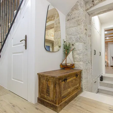 Ferienhaus House Marijeta And Tonka Trogir